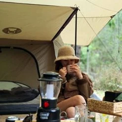 Coleman Lithium L-Ion Rugged Lantern -Skeeter Hawk Shop BCF 384146 02 hi res