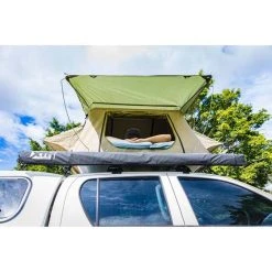 XTM 4x4 Accessories XTM Rooftop Tent -Skeeter Hawk Shop BCF 599143 03 hi res