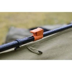 Darche Dusk To Dawn 1400mm Swag -Skeeter Hawk Shop BCF 632361 13 hi res